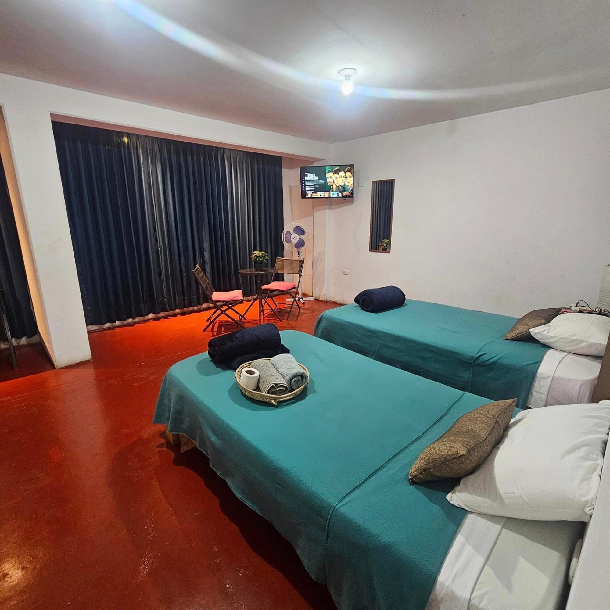 Lima Airport Hostel With Free Airport Pick Up Callao Eksteriør billede