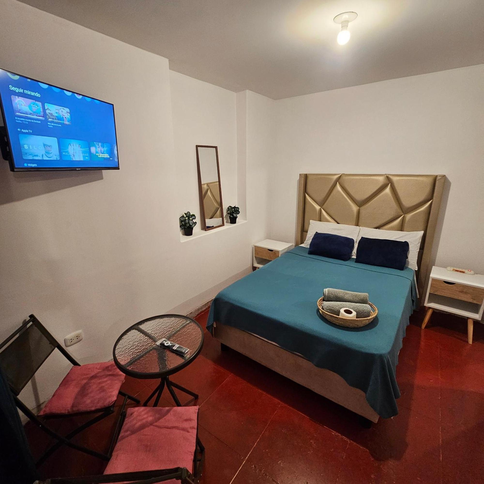 Lima Airport Hostel With Free Airport Pick Up Callao Eksteriør billede