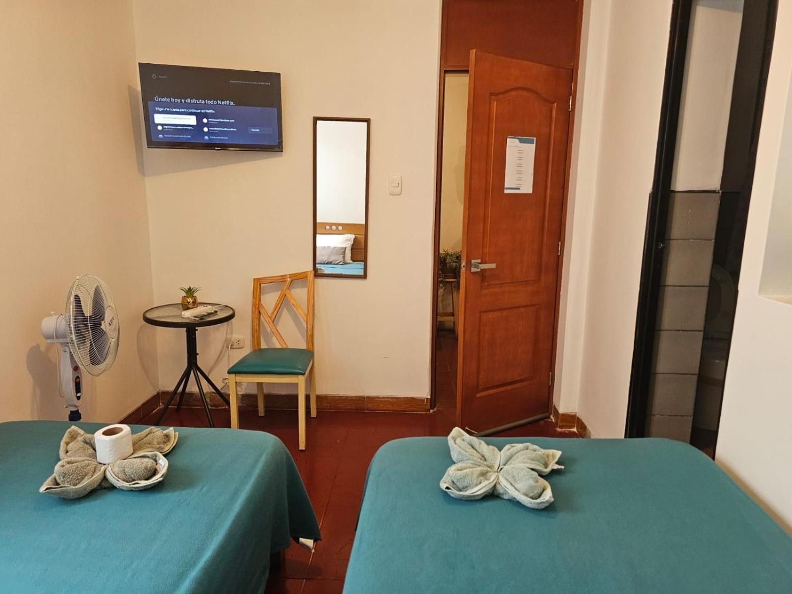 Lima Airport Hostel With Free Airport Pick Up Callao Eksteriør billede