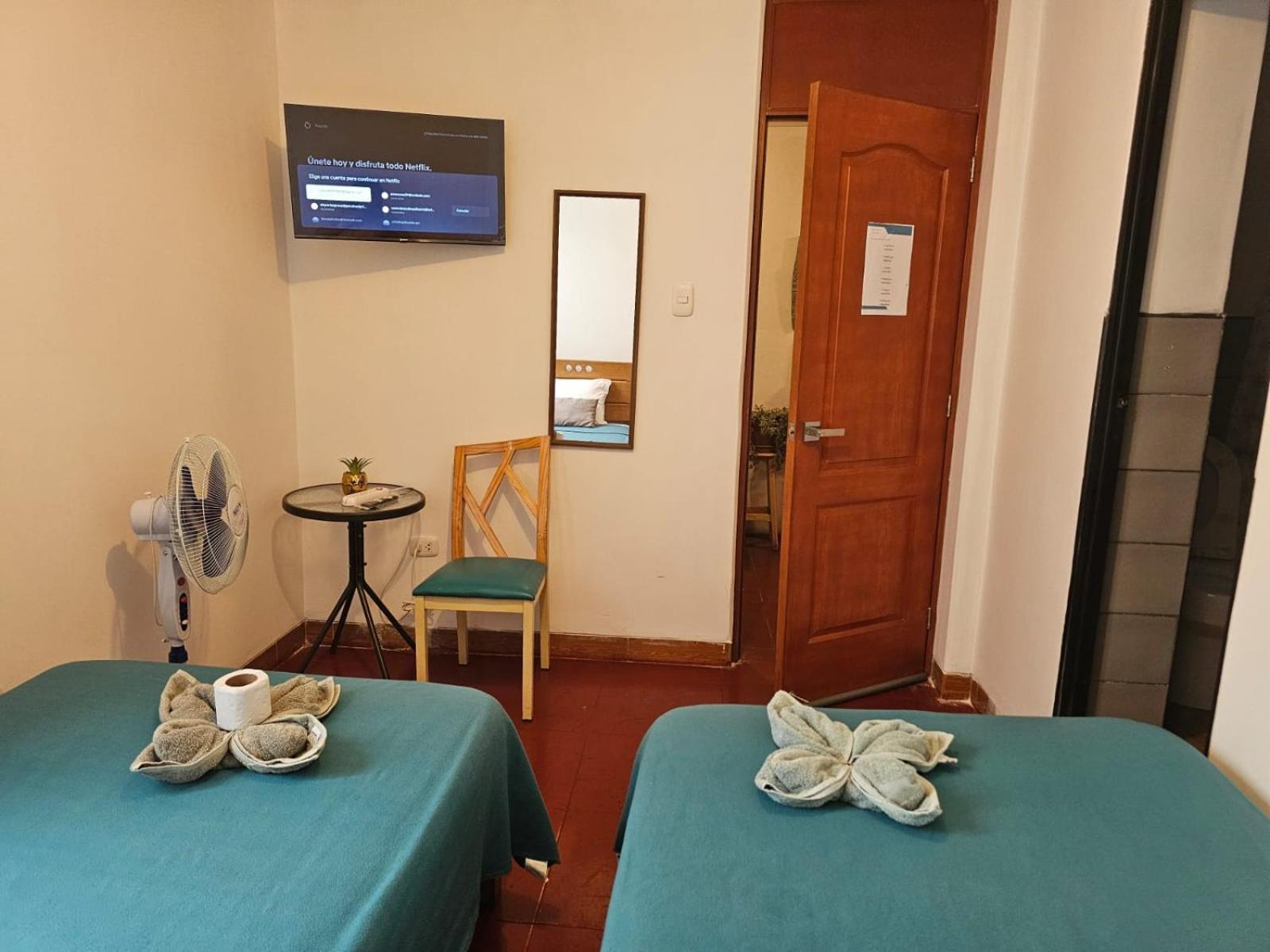 Lima Airport Hostel With Free Airport Pick Up Callao Eksteriør billede